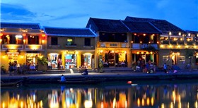 Khách sạn Royal Riverside Hội An